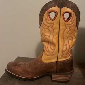 Ariat Men’s Western Cowboy Boots Style:10006864 Worn Twice